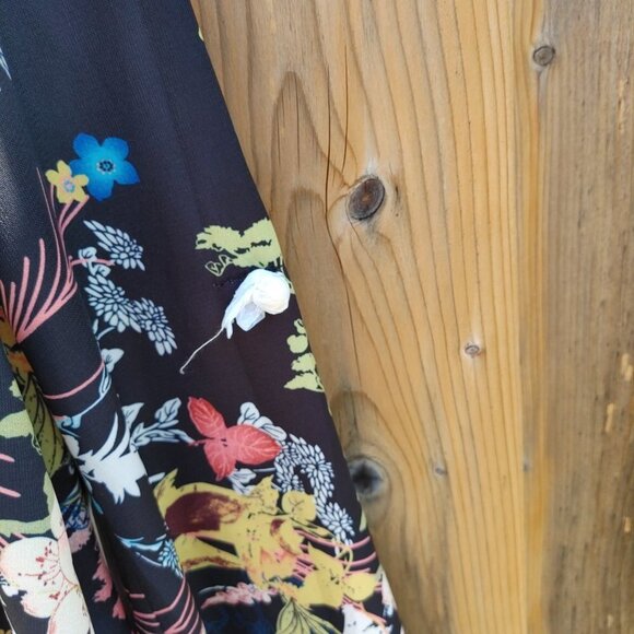 CALIFORNIA MOON RISE Open Front Cardigan Size Small Floral BNWT - Picture 3 of 10